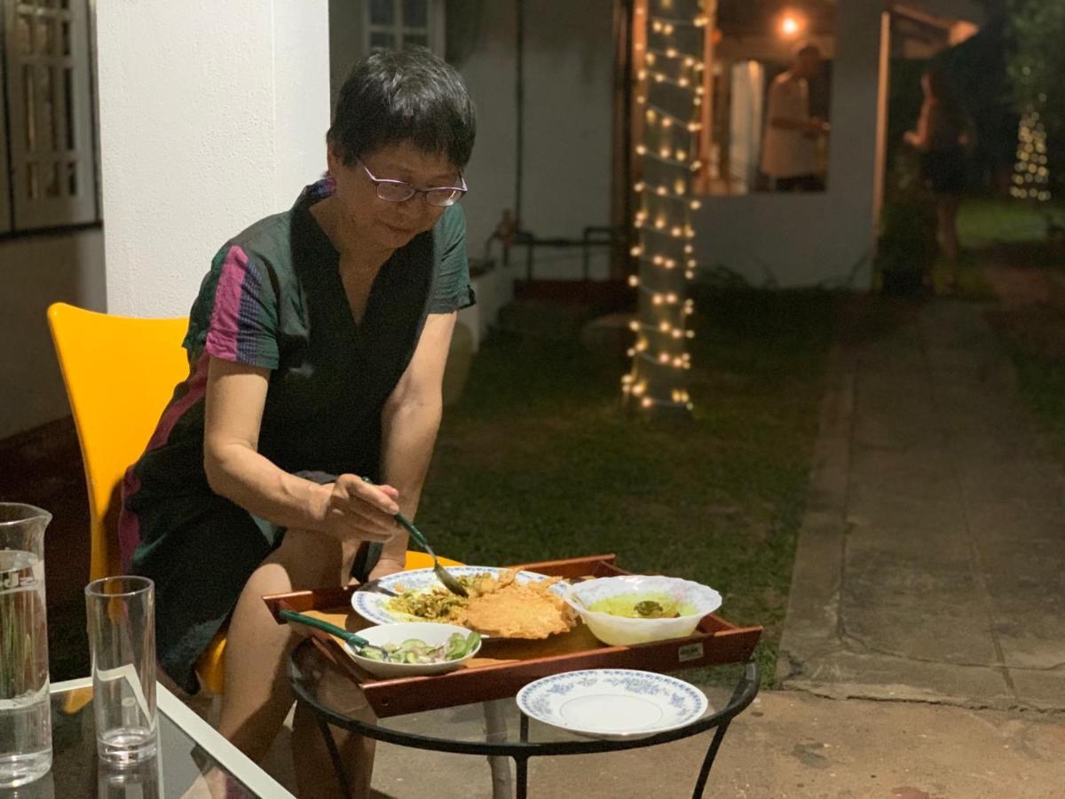 Royal Waves Negombo 호텔 외부 사진